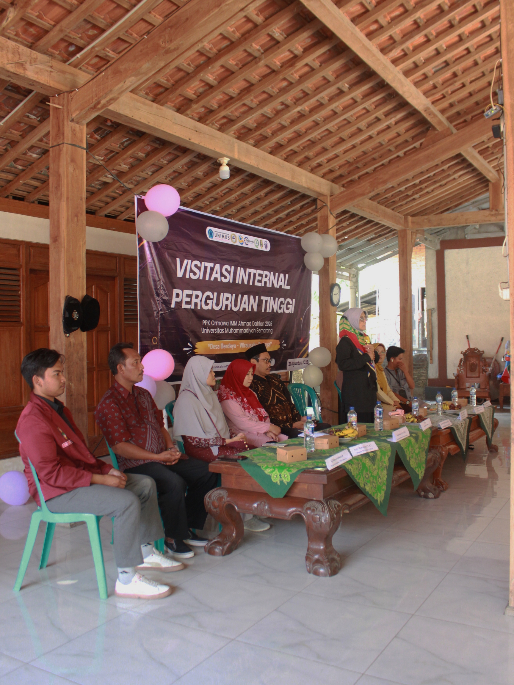 Dokumentasi PPK Ormawa IMM Ahmad Dahlan UNIMUS Laksanakan Transfer Teknologi Instore Dryer System dan Visitasi Internal Perguruan Tinggi di Desa Taruman